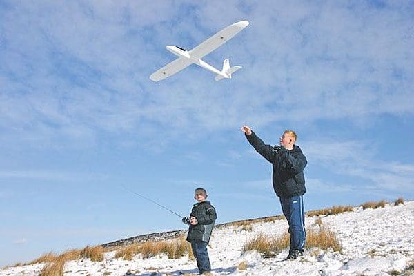 10 ways to encourage youngsters into aeromodelling